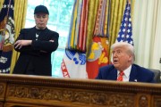 八字正缘马斯克：我进退两难
